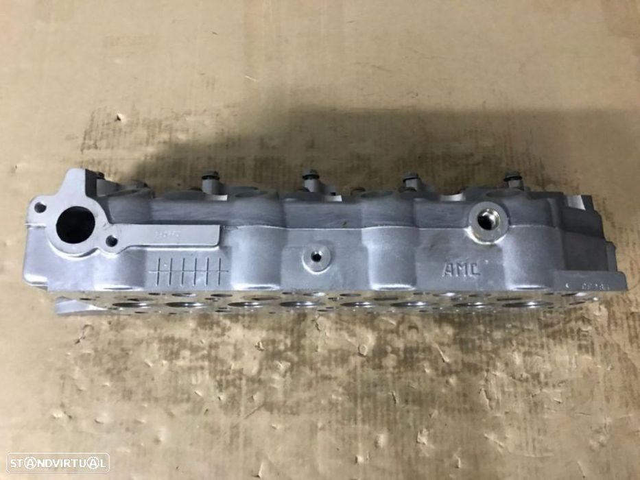 Cabeça de motor para o Pajero 2.3td 4D55 NOVA