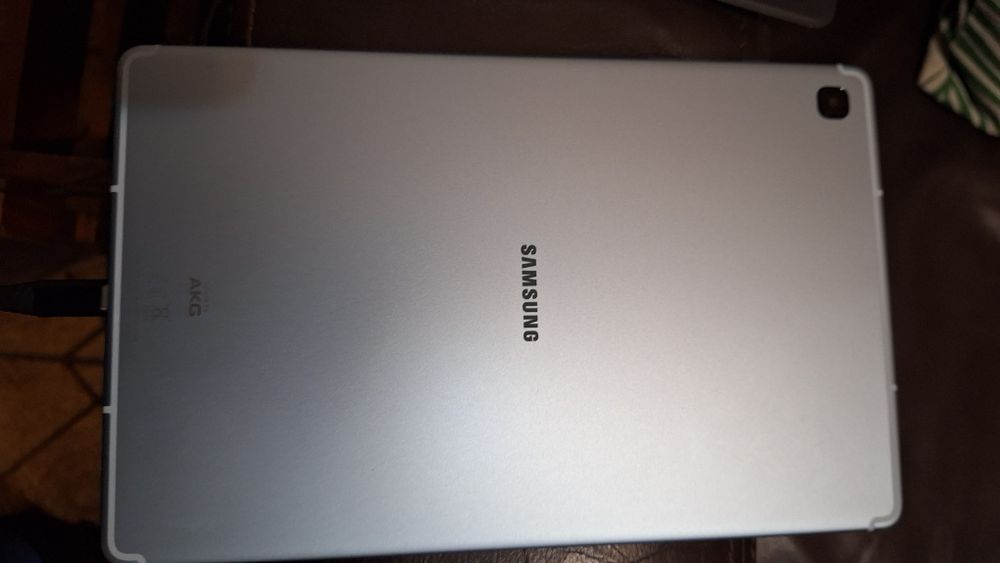 Vendo tablet Samsung,  S6 litle