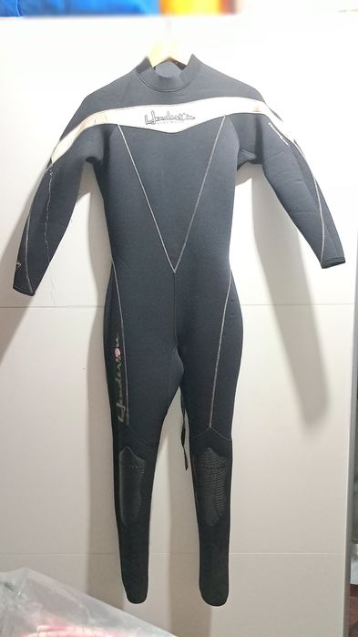 Fato - Roupa para mergulho XL e M