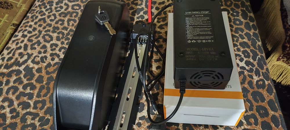 Акумулятор 48v18ah  для электровелосипеда