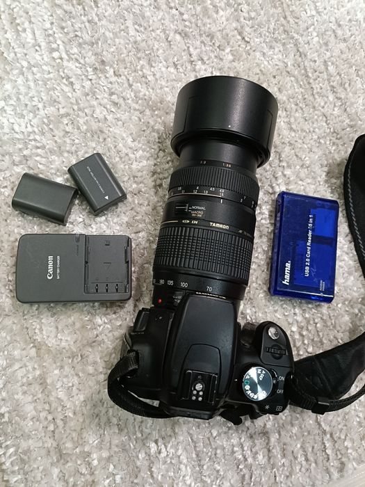 Máquina fotográfica Canon Ds126071