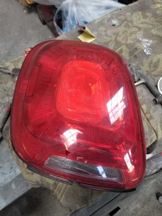 Левая туманка ДХО, задний левый фонарь fiat 500x под ремонт