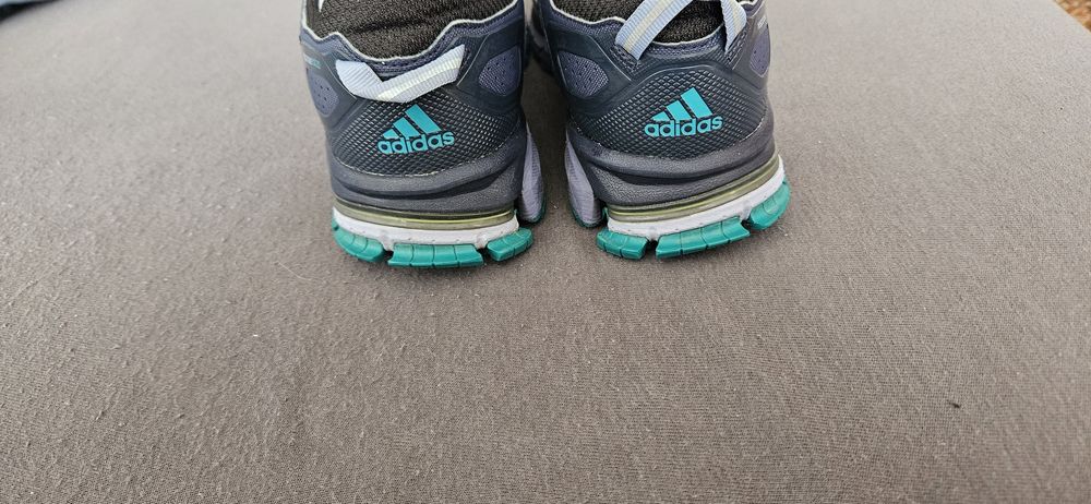 Adidas response trail 20 Gore-tex