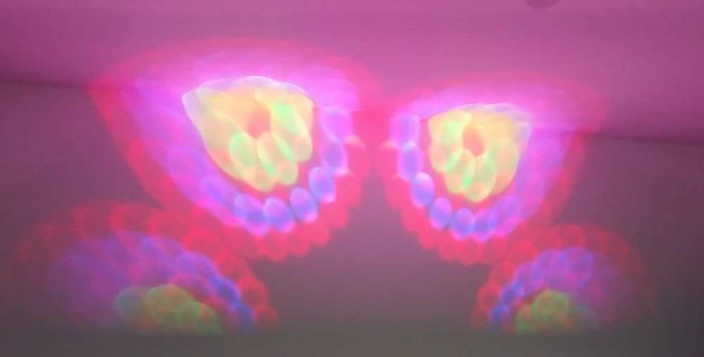 Flower jak Revo 3 Eurolite LED FX-300 DMX efekt dyskotekowy