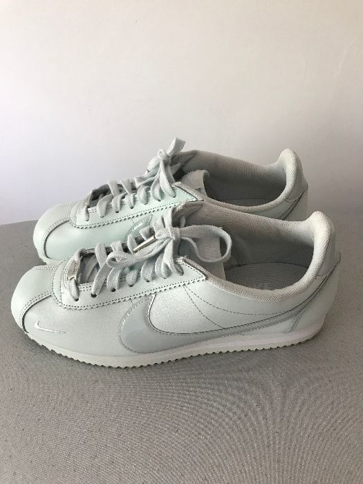 Nike Cortez