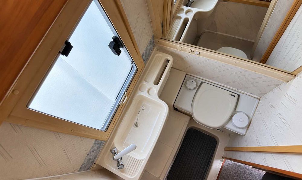 Autocaravana Pilote Pacific 65PX Citroen 2.5 TD