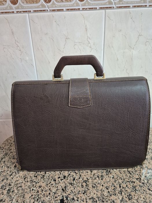 Mala/Pasta para livros /dossier/cadernos