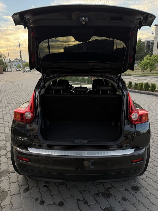 Продам Nissan Juke 2012 року.