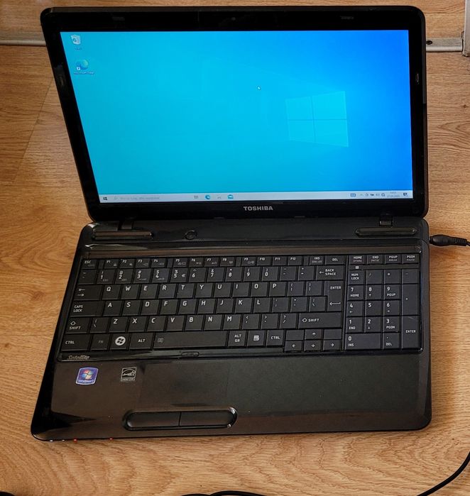 Sprzedam lub zamienię  Laptop Toshiba!