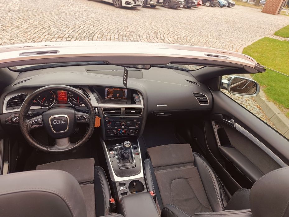 Śliczne Audi A5 CABRIO 2.0 TDI