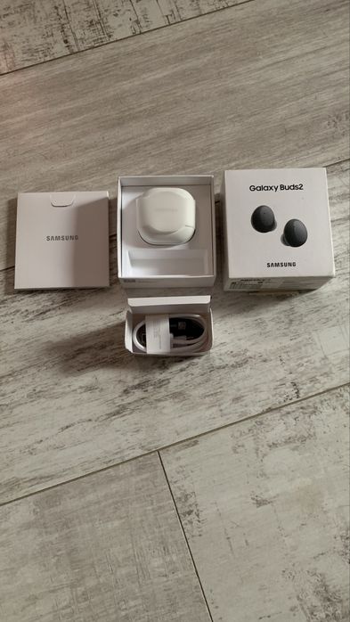 Samsung Galaxy Buds 2