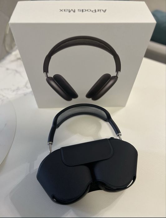 Продам наушники Air Pods Max