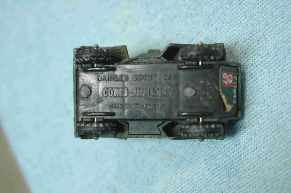 Corgi juniors Daimler gun