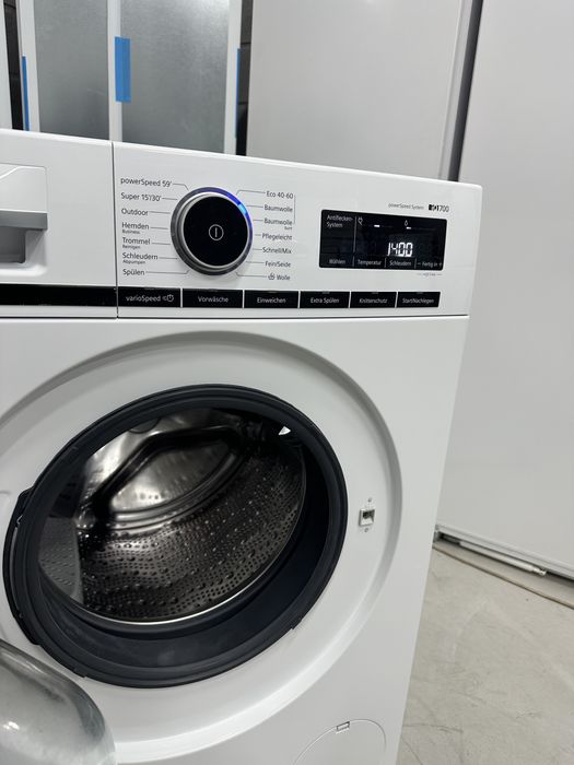 2023 рік/Пральна машина Siemens iq700