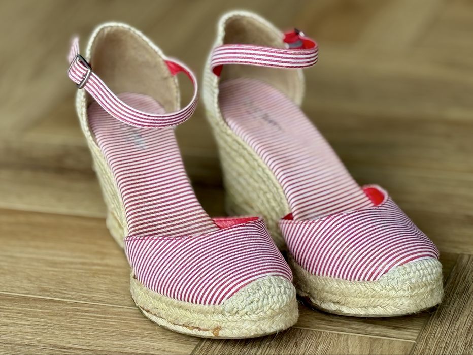 SANDAŁY Espadryle na koturnie damskie Old Navy sandałki w paski 36