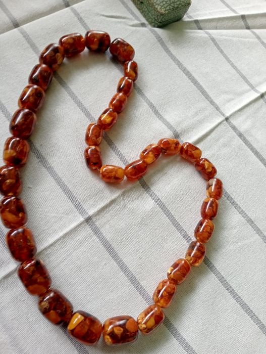 Sprzedam Korale bursztyn