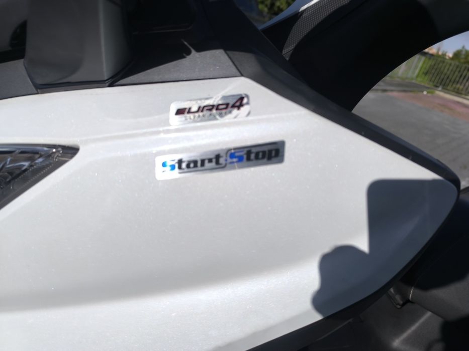 SYM GTS 125 impecável