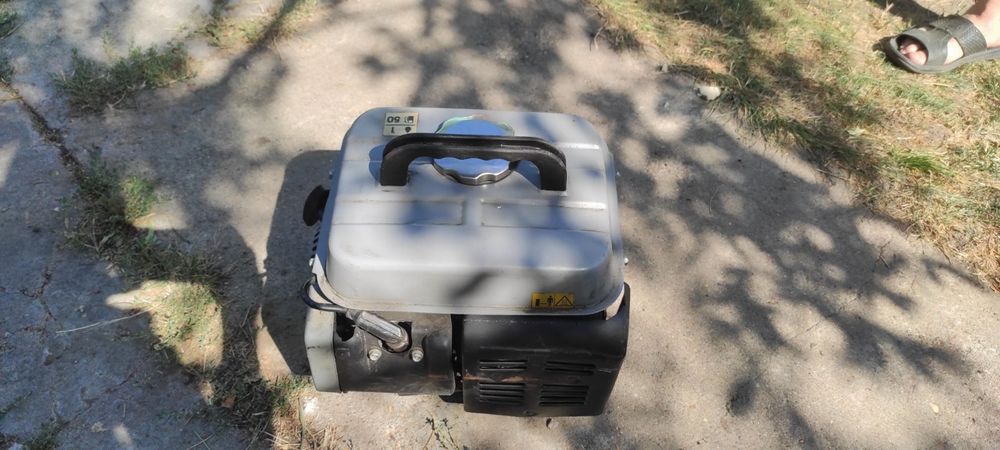 Генератор 0.8 кВ.еконтмний