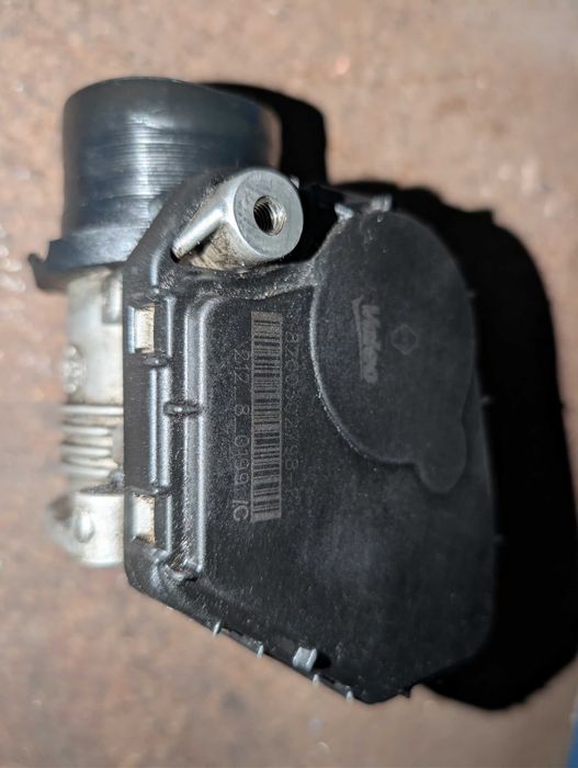 Дросельна заслонка 8200302798 Nissan