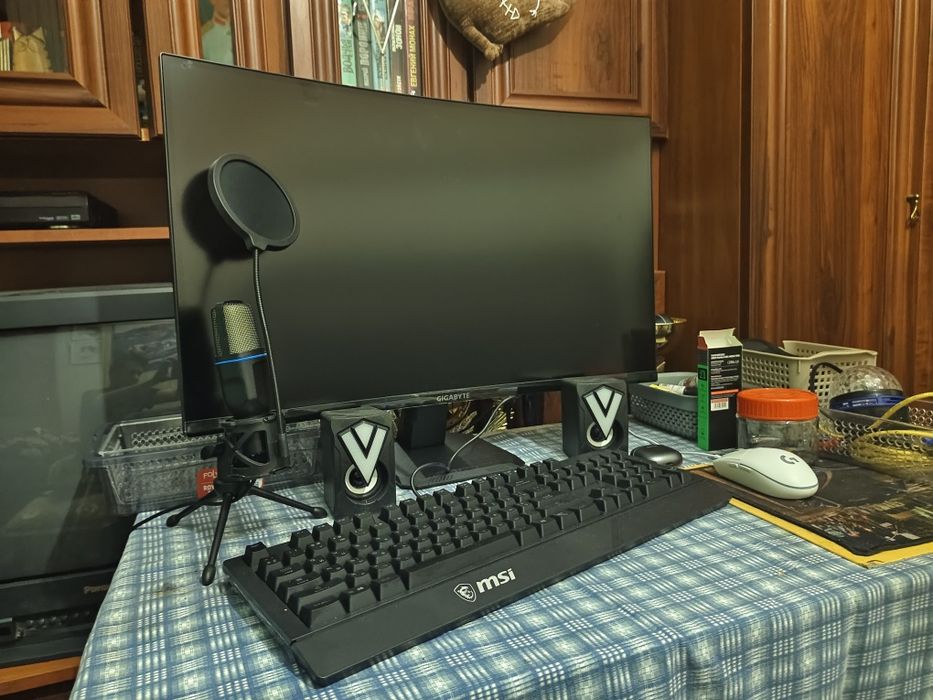 Монитор gigabyte gs27qc 165гц