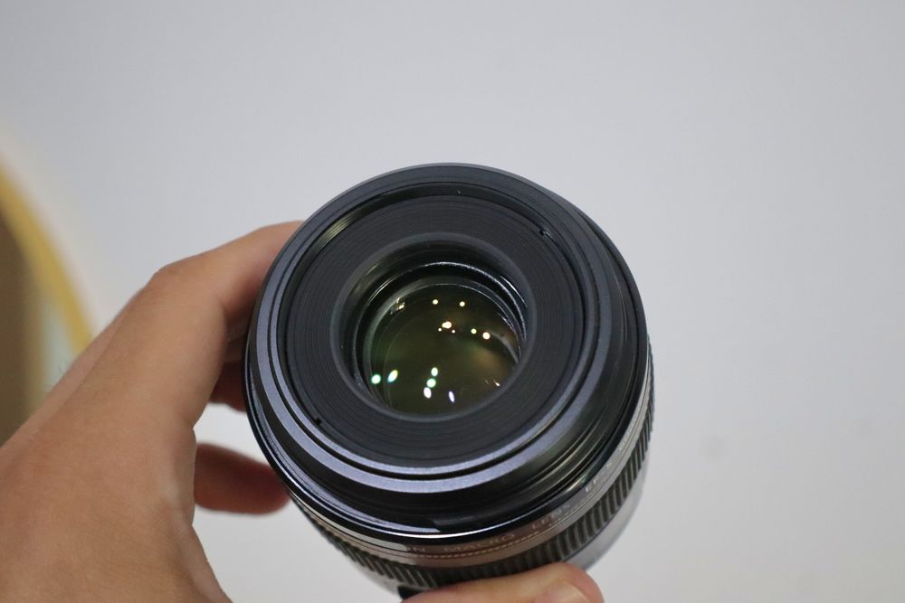 Canon EF 60mm F/2.8 USM
