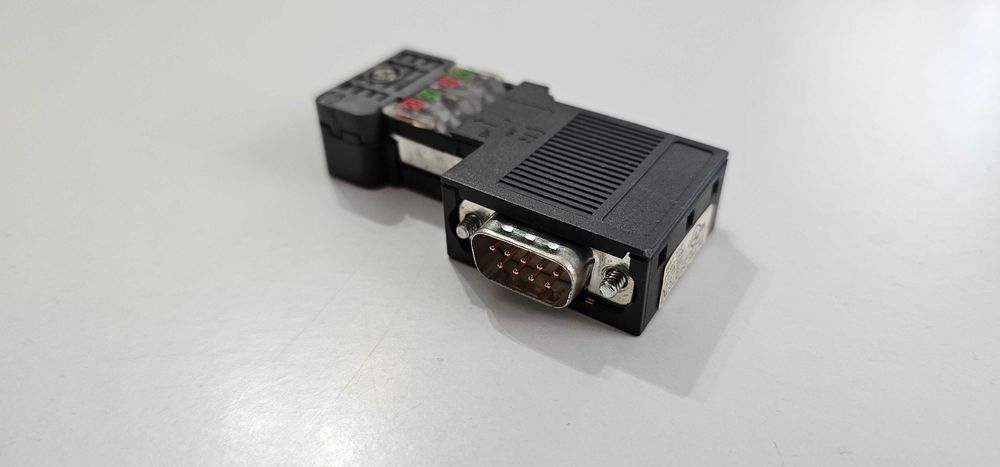 Wtyczka Profibus Siemens Simatic DP 6ES7972-0BA50-0XA0