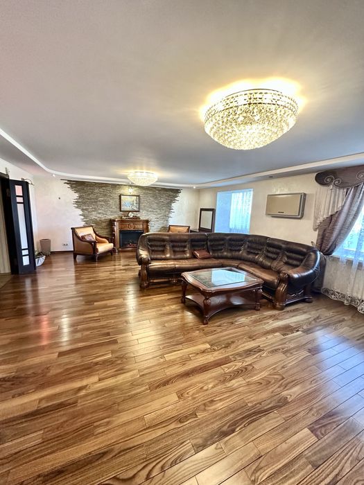 Оренда! 220м2 розкоші в ЦЕНТРІ, з каміном, сауною
