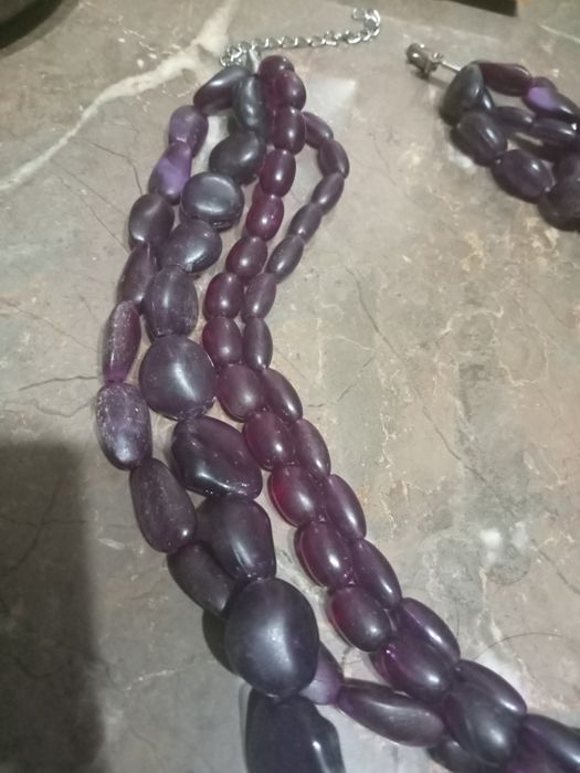 Bijuteria,( colares e brincos)