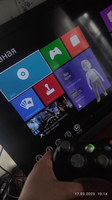 Продам Xbox 360)