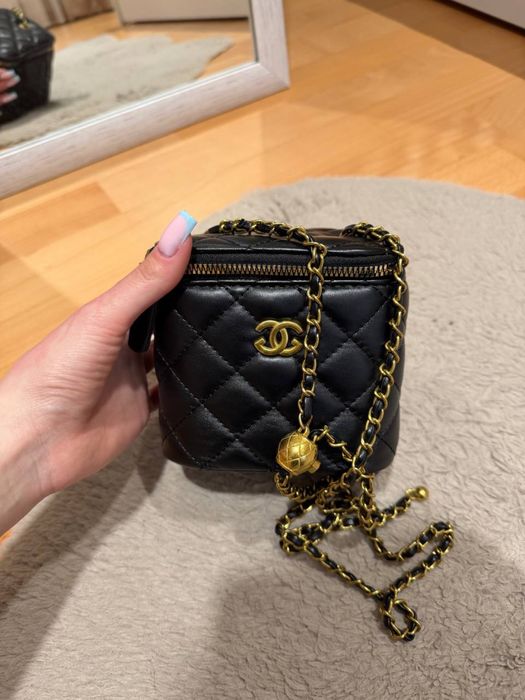 Сумочка Chanel Vanity Bag