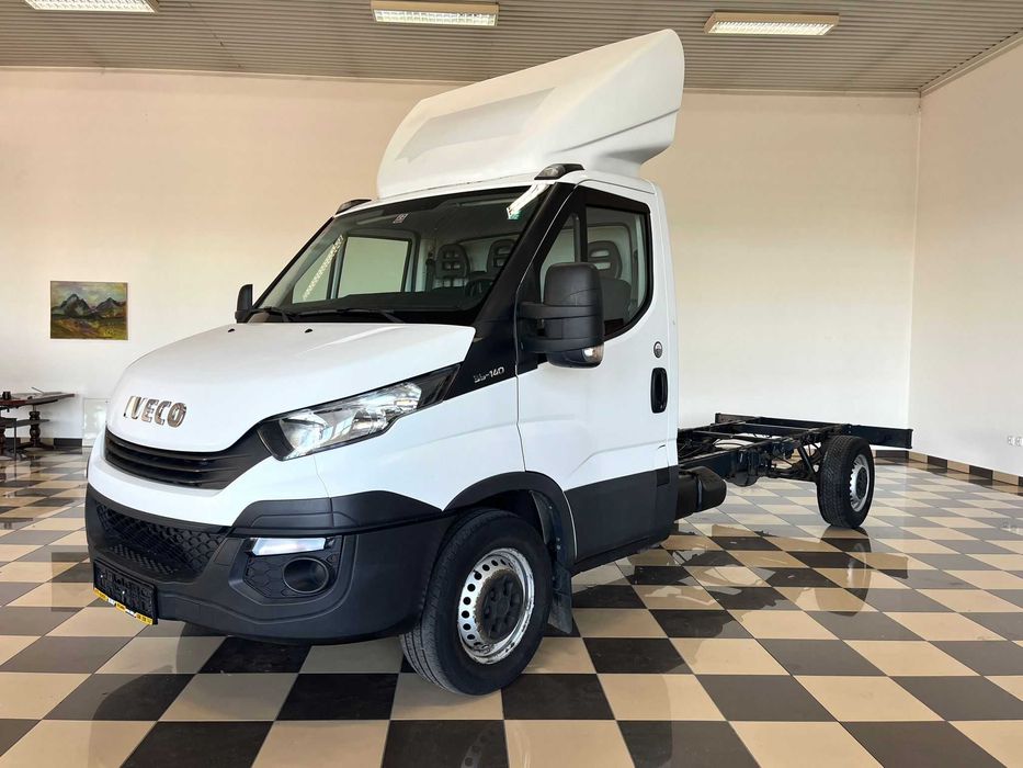 IVECO 35S14  Rama  4.40m   Rozstaw osi 4100mm  Sprowadzony!!  140 Ps