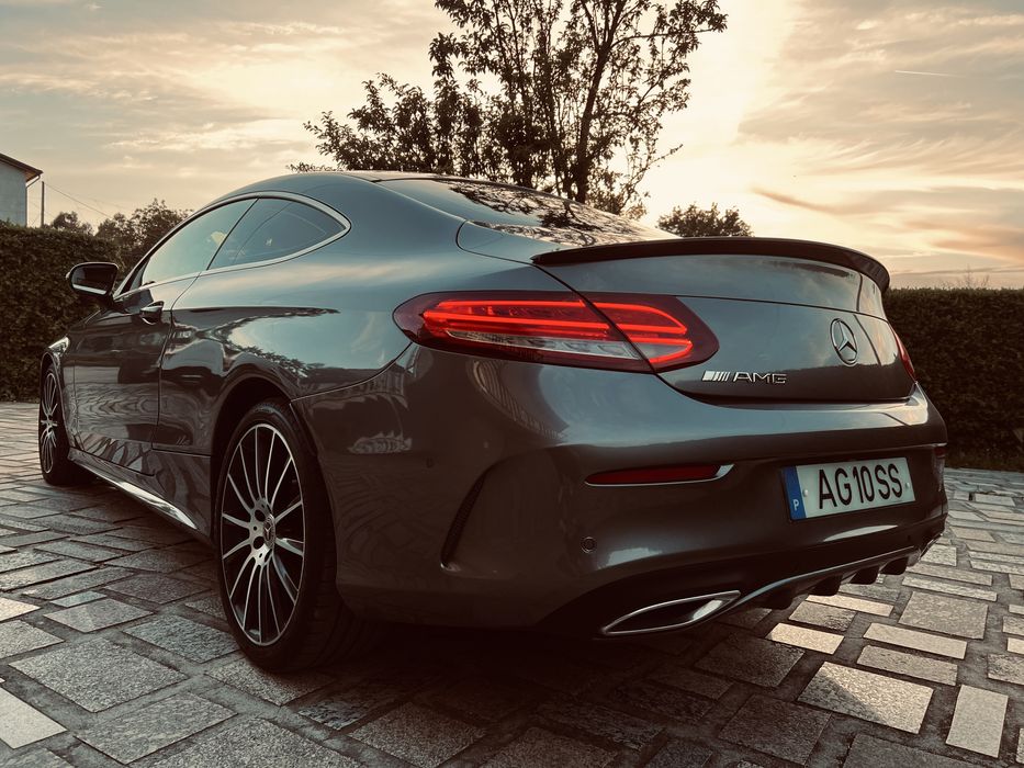 Mercedes-Benz C220D Coupe Bi-Turbo AMG 9G-Tronic Pack Night