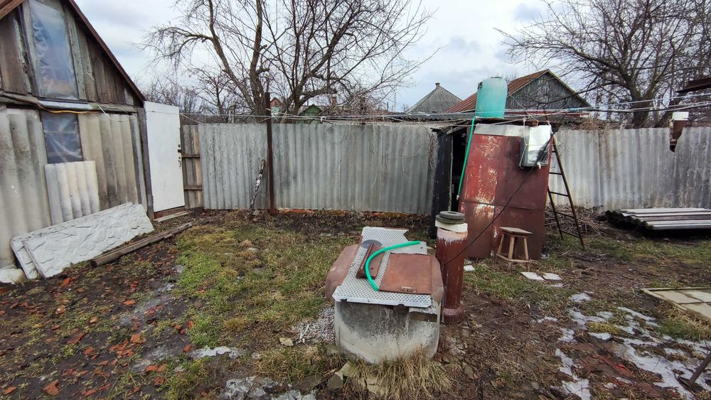 Будинок з приватизованим участком