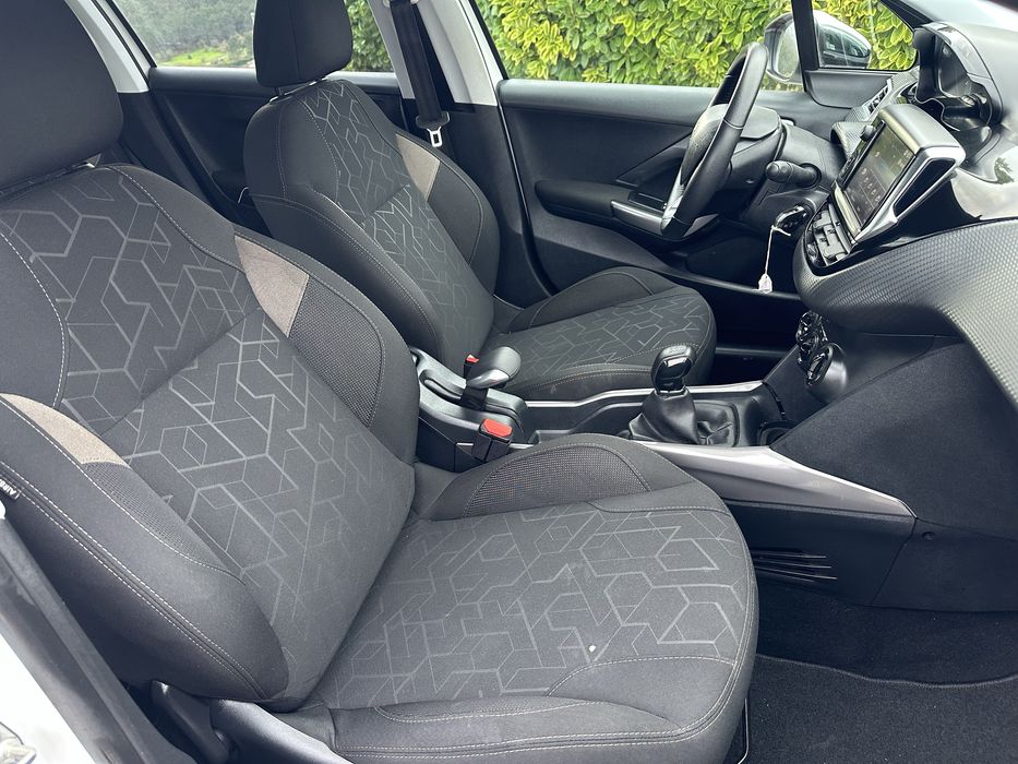 Peugeot 2008 1.2 Puretech Style 30K KM