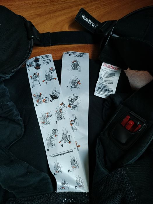 Marsúpio BabyBjorn ONE • preto