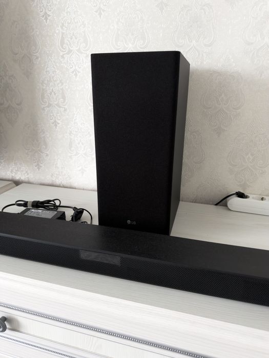 Саундбар LG SL5Y. Bluetooth колонка. Сабвуфер. Аккустика