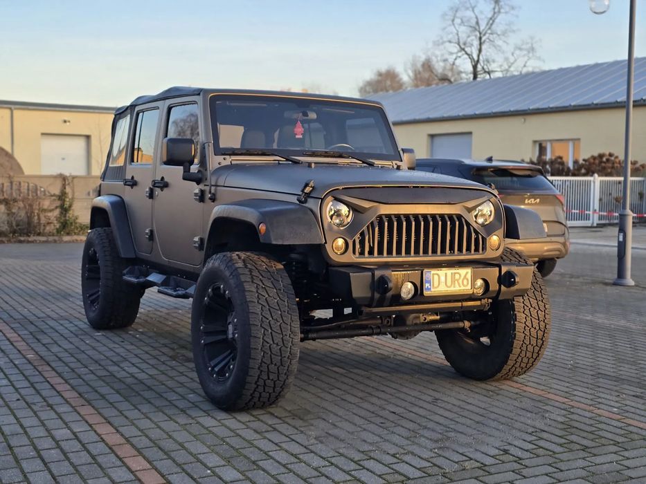 Jeep Wrangler Lift 4x4 LPG Sahara Bezwypadkowy