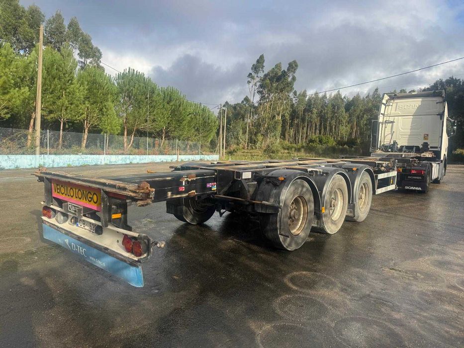 Semi-Reboque D-TEC Porta-Contentores extensível