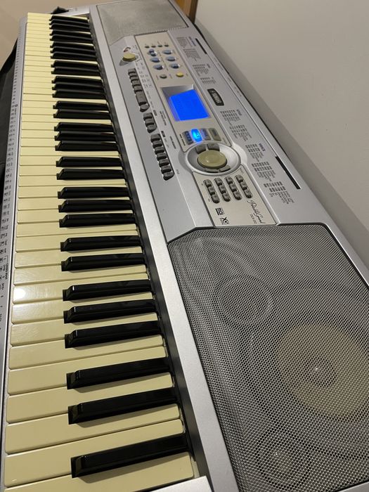 Piano Yamaha DGX-202 Portable Grand