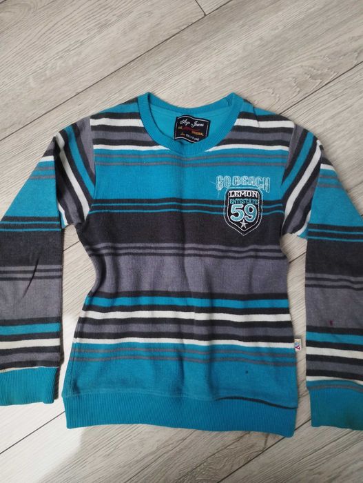 Sweterek roz. 128