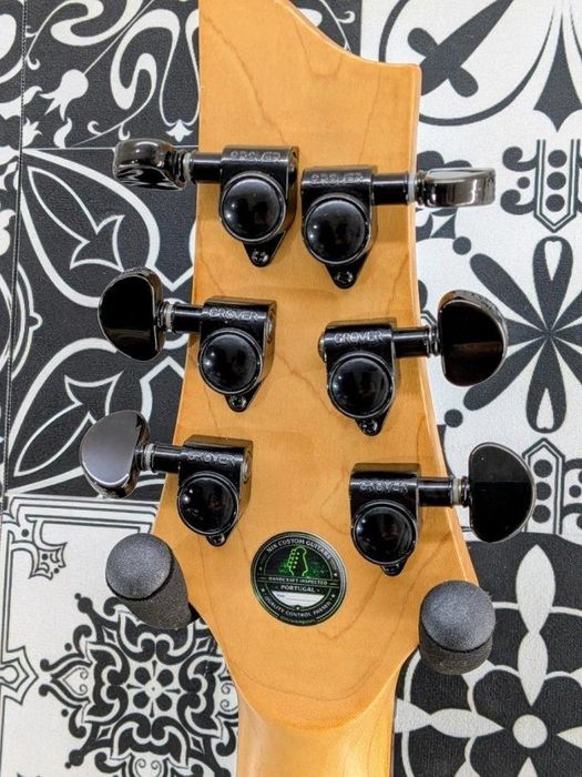 SCHECTER DIAMOND SERIES DAMIEN-6 2008 | Restaurada - NIX CUSTOM GUITARS