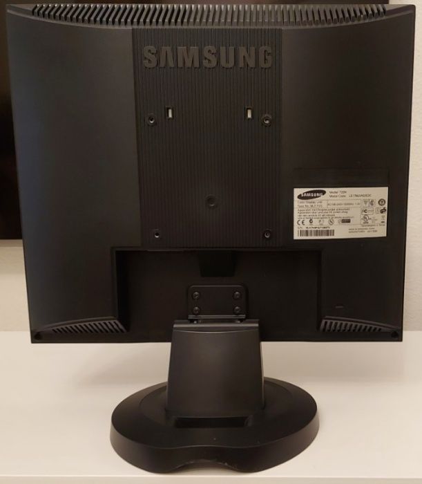 Monitor 17" Samsung SyncMaster 720N