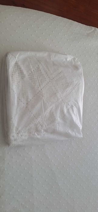 Colcha de Renda Feita à Mão