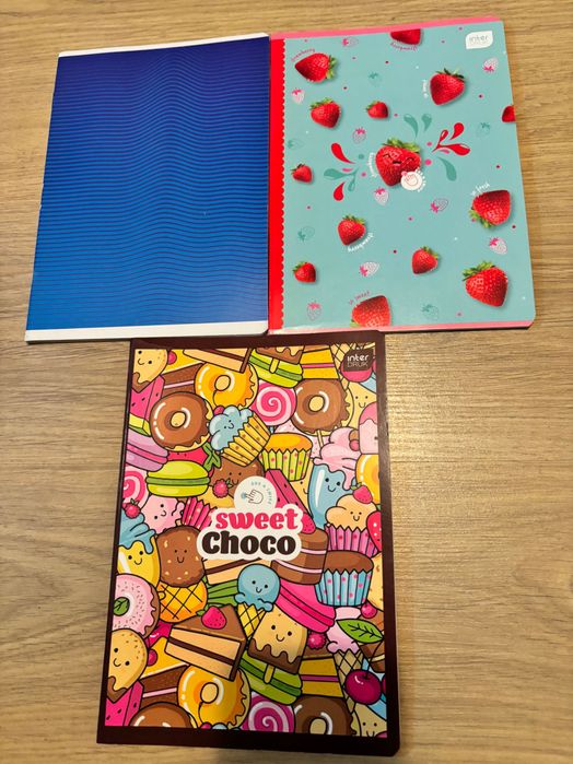 Zeszyty A5 32 kartek, w kratkę, słodkości, nowe