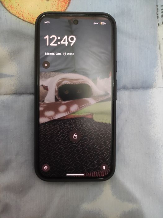 Pixel 10 Pro XL 16Gb 512Gb Preto praticamente novo
Está impecável, sem arranhões, bateria em excelente estado, câmara im