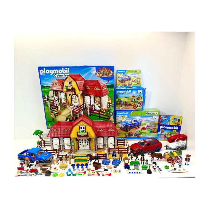 Playmobil Country 5221 Duża stadnina jeździecka z padokami