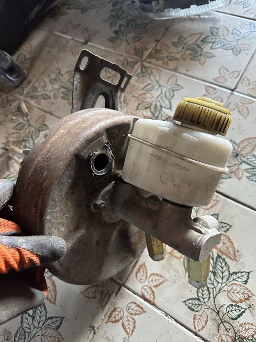 Вакуумный усилитель тормозов вакуумник опель кадет аскона