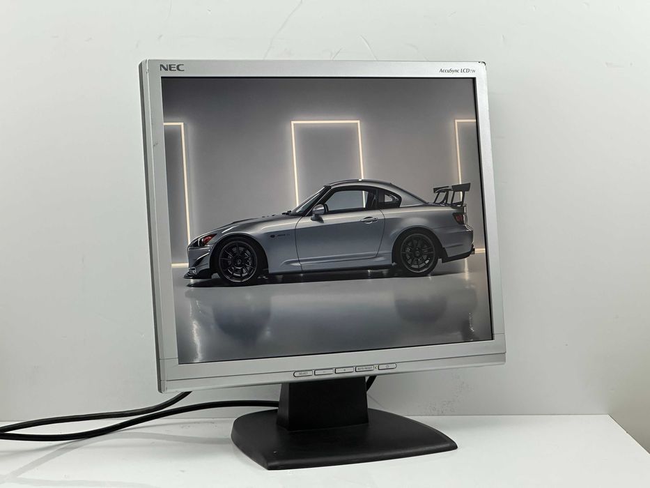 Legendarna Trwałość Monitor NEC MultiSync LCD73V Dla Ochroniarza