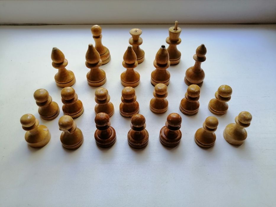 Шахматные фигуры дерево, шахматные доски