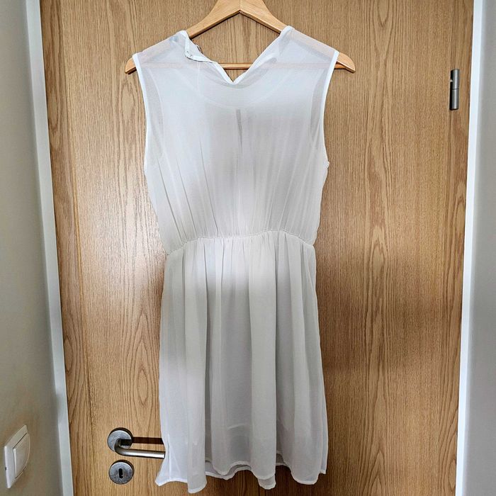Vestido branco Red Queen